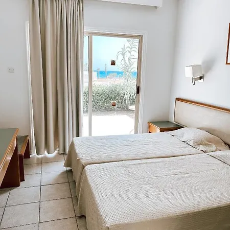 Panas Ayia Napa